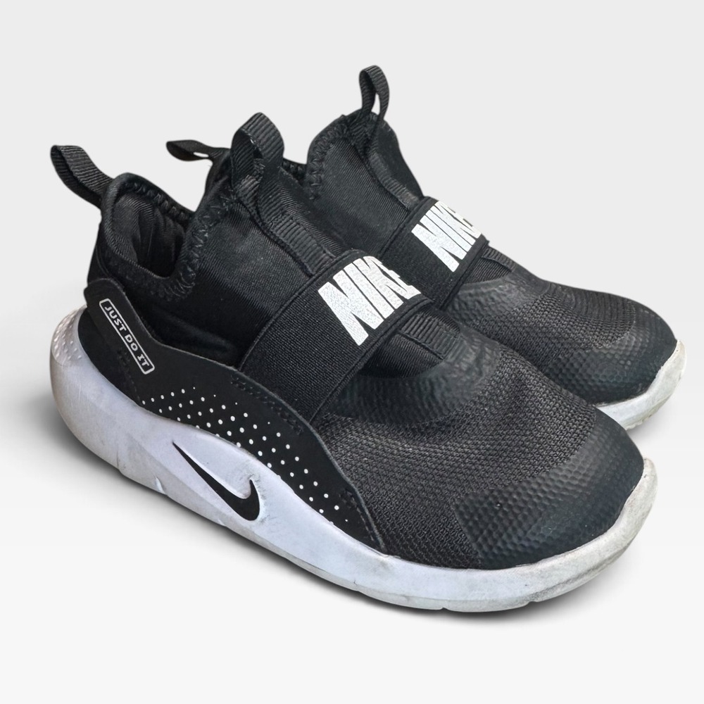 Nike Flex Runner 2 Toddler 9C Black White Mesh Slip On Sneaker IF2895-002